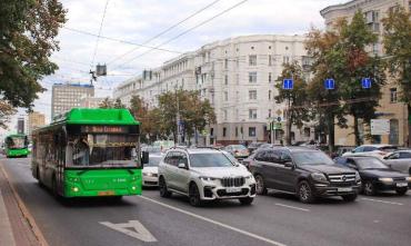 Фото Общественный транспорт ускорился на проспекте Ленина в Челябинске