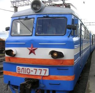 Фото В Челябинской области загорелся локомотив