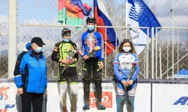Фото Копейские велогонщики заняли призовые места на Кубке России