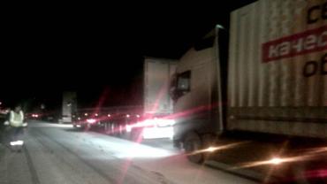 Фото В Челябинской области из-за непогоды затруднено движение на М5