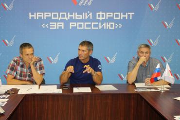 Фото Бориса Дубровского просят проконтролировать "оптимизацию" спортшкол Челябинска