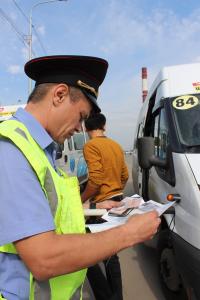 Фото В Челябинске в ДТП с участием маршрутки пострадало четыре человека
