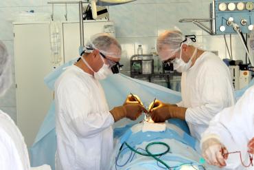 Фото Врачи ЧОКБ освоили операции на сердце через небольшой разрез