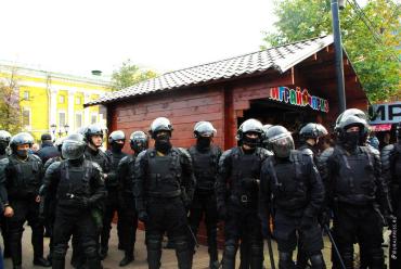 Фото В Челябинской области не будут вводить новые запреты на места проведения публичных мероприятий