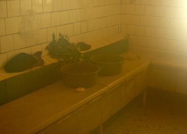 Фото В Челябинске начнут отключать горячую воду: график отключений