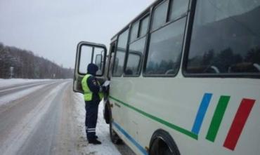 Фото В Челябинске пассажиров автобуса перевозил водитель под наркотиками