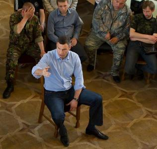 Фото Привыкший к германскому порядку мэр Киева шокирован происходящим на майдане