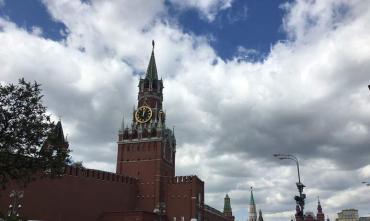 Фото Попытка атаки беспилотников на Кремль не отменит Парад Победы на Красной площади