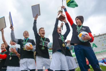 Фото Чемпионами «Метрошки 2017» стали футболисты из Карталов