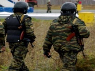Фото В Челябинске на чердаке многоэтажки нашли  подозрительную коробку с детонаторами: жильцы эвакуированы