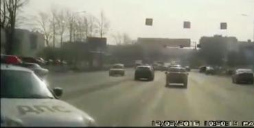 Фото Суровые ДПС-ники Челябинска попали на видео