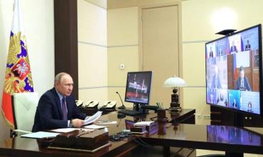 Фото Владимир Путин заявил о задержках оплаты российских энергоносителей банками недружественных стран