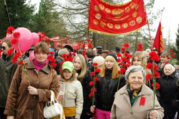 Фото Первомай в Челябинске отметят шествиями, митингами и концертами