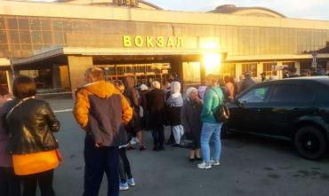 Фото В Челябинске «заминировали» железнодорожный вокзал