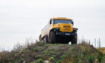 Фото В Челябинской области успешно обкатали арктический автобус