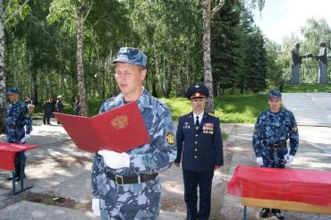 Фото Молодые сотрудники УИС Челябинской области приняли присягу