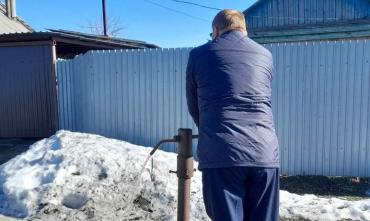 Фото В Коркинском округе прокомментировали жалобу жительницы Розы об отсутствии нормального водоснабжения