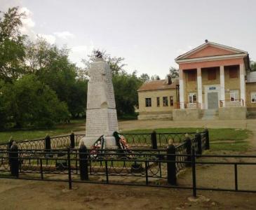 Фото В конфликт между жителями села Травники и дорожниками вмешался мелкий бизнес