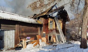 Фото В Кыштыме на пожаре погиб хозяин частного дома