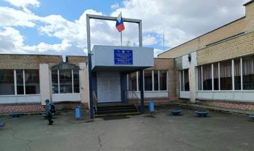 Фото Заложенных взрывных устройств в школах Челябинска не обнаружено