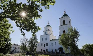 Фото Сегодня у православных – Духов день