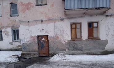 Фото Глава СКР заинтересовался аварийным домом в п. Первомайский Коркинского округа