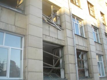 Фото В Челябинской области взрывом метеорита повреждено 297 домов и 12 школ