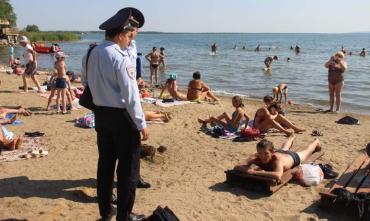 Фото Чиновников тревожат пьяные на пляжах
