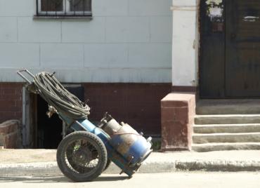 Фото Тарифы за ЖКХ вызвали спор между челябинскими властями: повышать или нет?