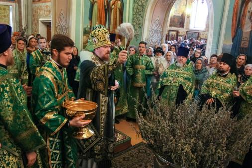 Фото Сегодня у православных – Лазарева суббота, освящают вербы