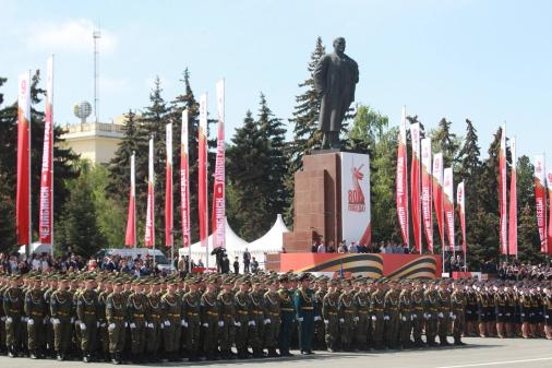 Фото Контракт с подрядчиком, испортившим салют Победы в Челябинске, расторгнут
