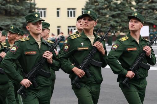 Фото В Челябинске в День танкиста торжественно открыто возрожденное танковое училище (фото)