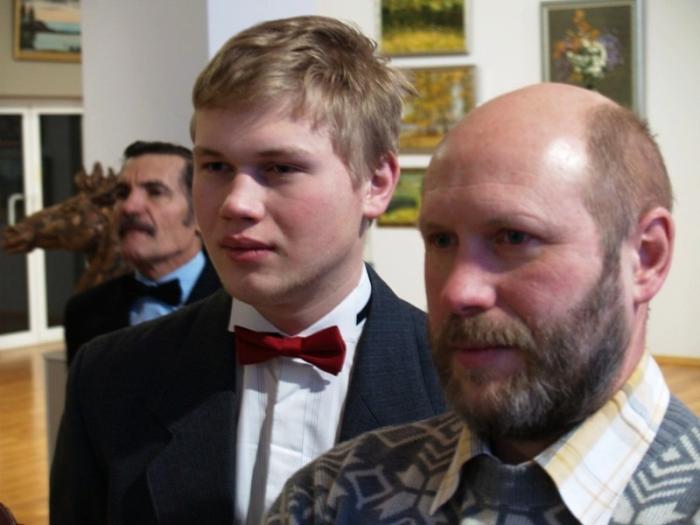 Фото Рождественская выставка челябинских художников