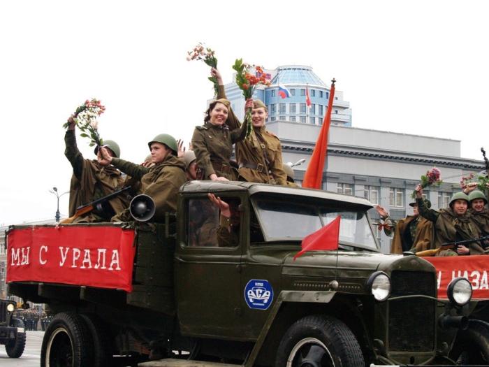 Фото Челябинск-Танкоград. День Победы - 2007