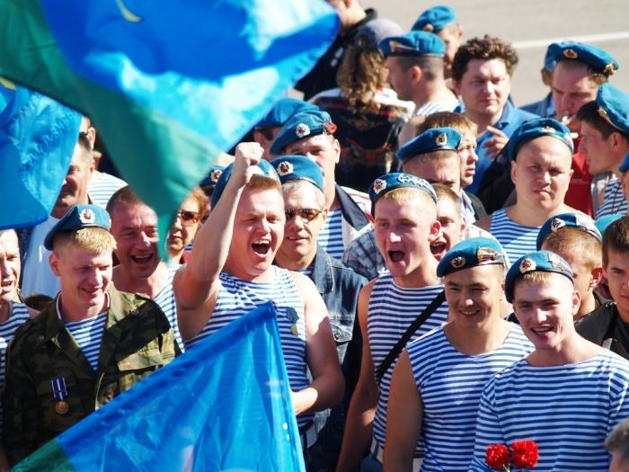 Фото Голубые береты. День ВДВ