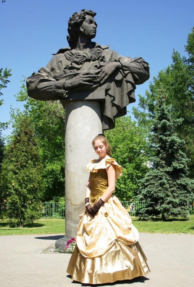 Фото Юбилей. Пушкину 210 лет