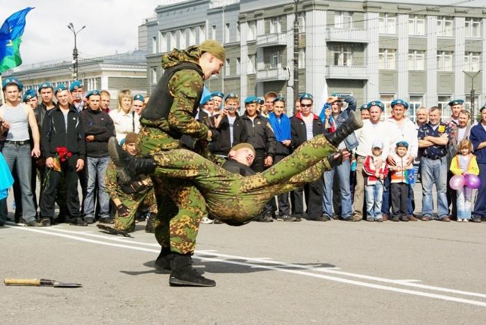 Фото День ВДВ-2009 в Челябинске