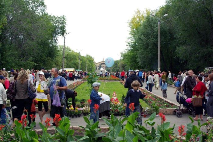 Фото Выставка плодов и цветов-2009