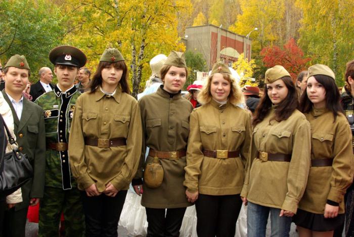 Фото ЗЛАТОУСТ-2010. Первый российский фестиваль гравюры на стали и украшенного оружия