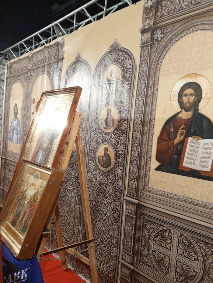 Фото В Челябинске открылась православная выставка-ярмарка «От покаяния к воскресению России»