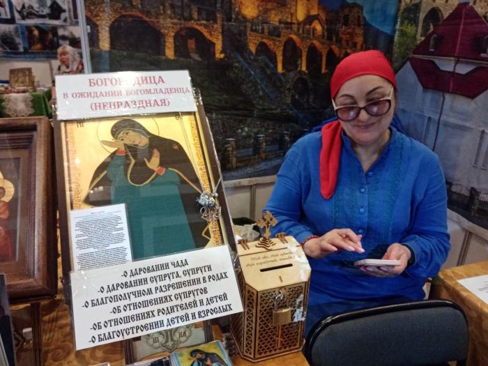 Фото В Челябинске открылась православная выставка-ярмарка «От покаяния к воскресению России»