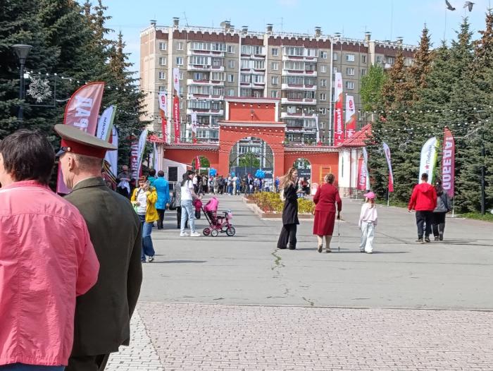 Фото Праздничные мероприятия в Саду Победы