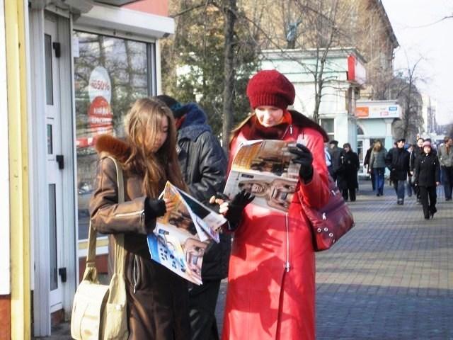 Фото ЧЕЛЯБИНСК И ЧЕЛЯБИНЦЫ. Первый день апреля на оси проспекта Ленина