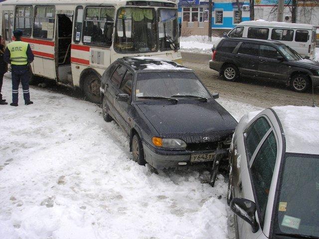 Фото ЧЕЛЯБИНСК И ЧЕЛЯБИНЦЫ. 5 АПРЕЛЯ.  Второе пришествие зимы.