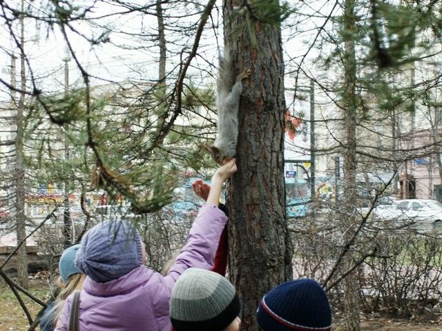 Фото ЧЕЛЯБИНСК и ЧЕЛЯБИНЦЫ 18 апреля. Белочка
