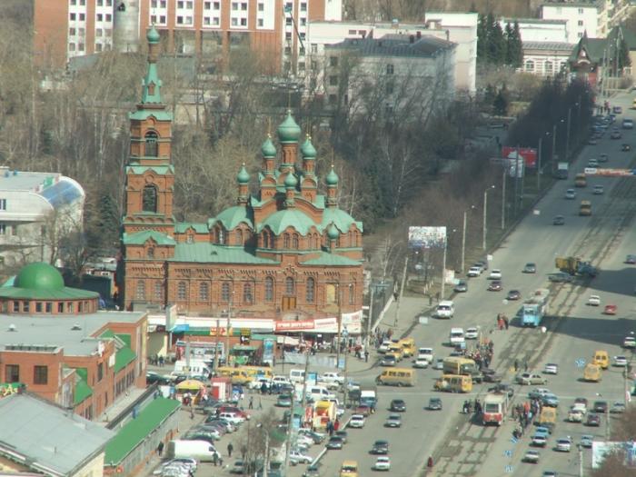 Фото Челябинск и Челябинцы. 19 апреля. С  крыши Делового Центра "Челябинск-СИТИ"