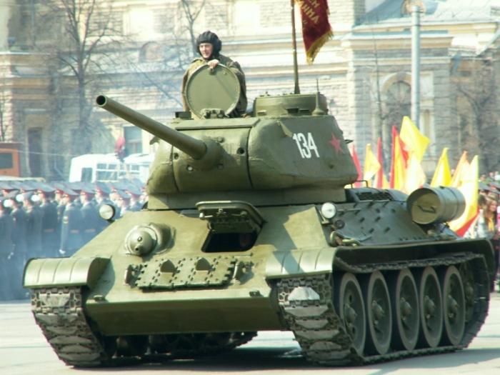 Фото Девятое мая. Челябинск, 2006 год. Парад Победы