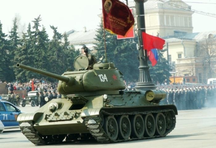 Фото Девятое мая. Челябинск, 2006 год. Парад Победы