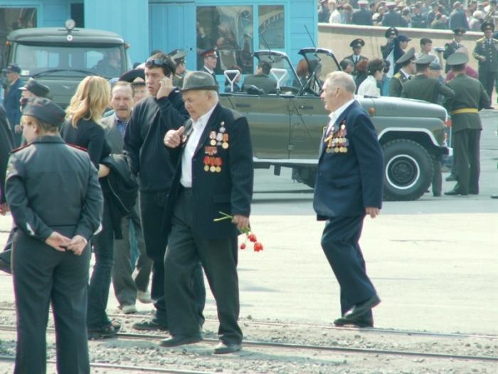 Фото Девятое мая. Челябинск, 2006 год. Парад Победы