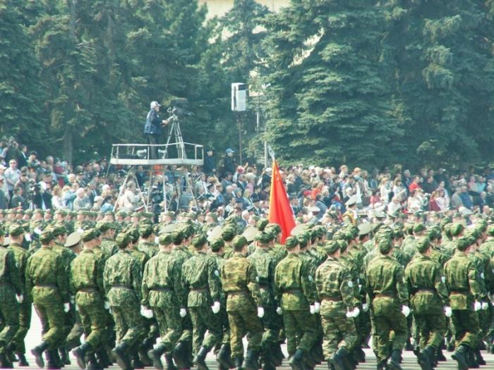 Фото Девятое мая. Челябинск, 2006 год. Парад Победы